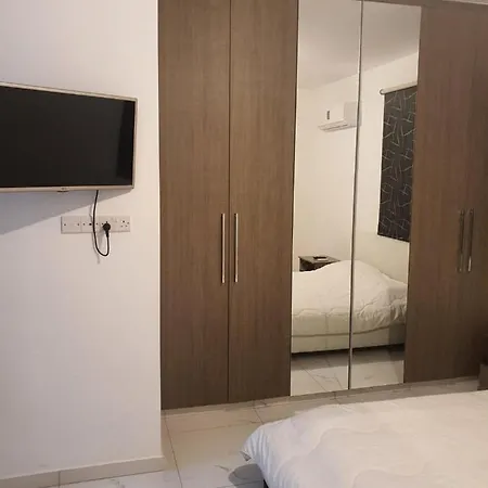 Lovely 2-Bed Apartment In Larnaca * Larnaca